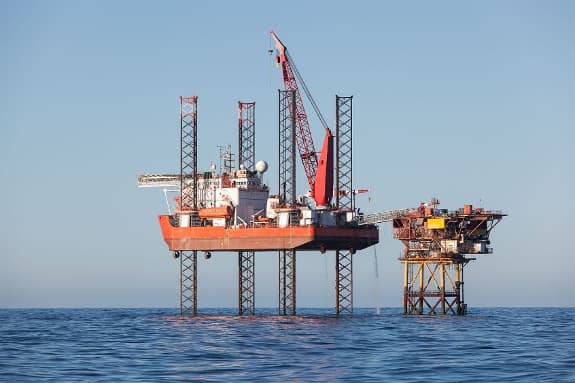 Offshore Platform with Advanced Drilling Systems